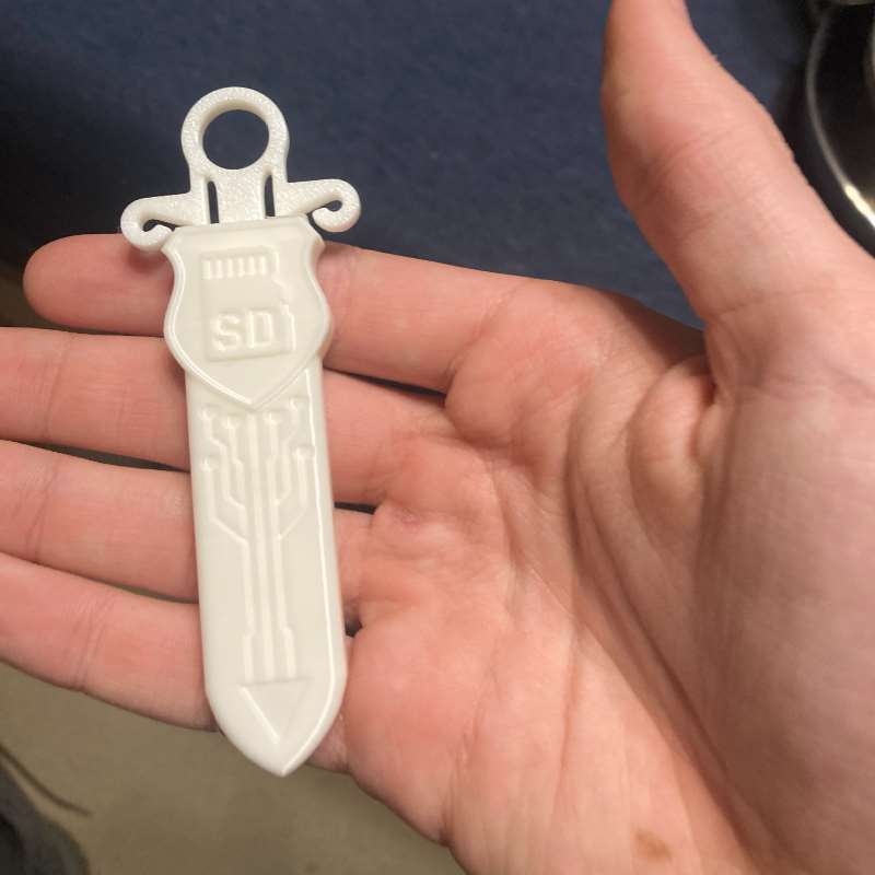 Sword Shaped SD Card Storage C - Tech Keychain Accessories avis et prix
